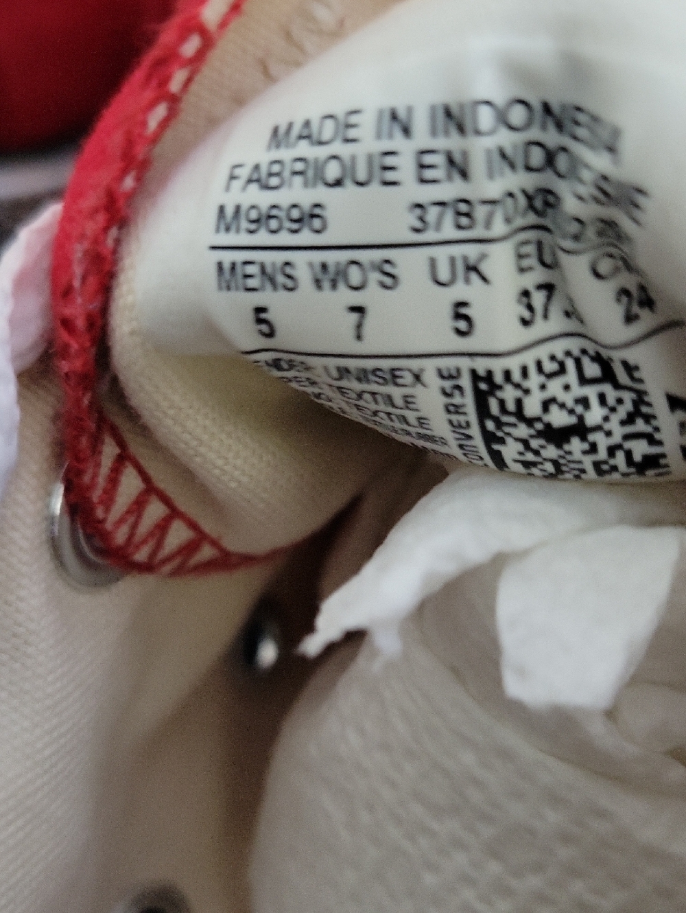 Converse All Star W9men's Size 7 Red Sneakers - Picture 7 of 7